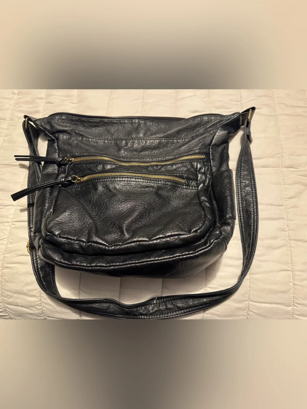 Black Leather Crossbody Bag with Front Zip Pockets